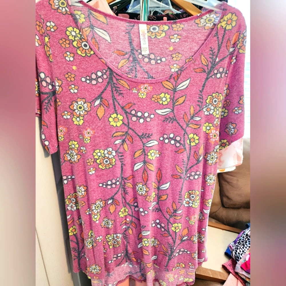 Lularoe Classic T